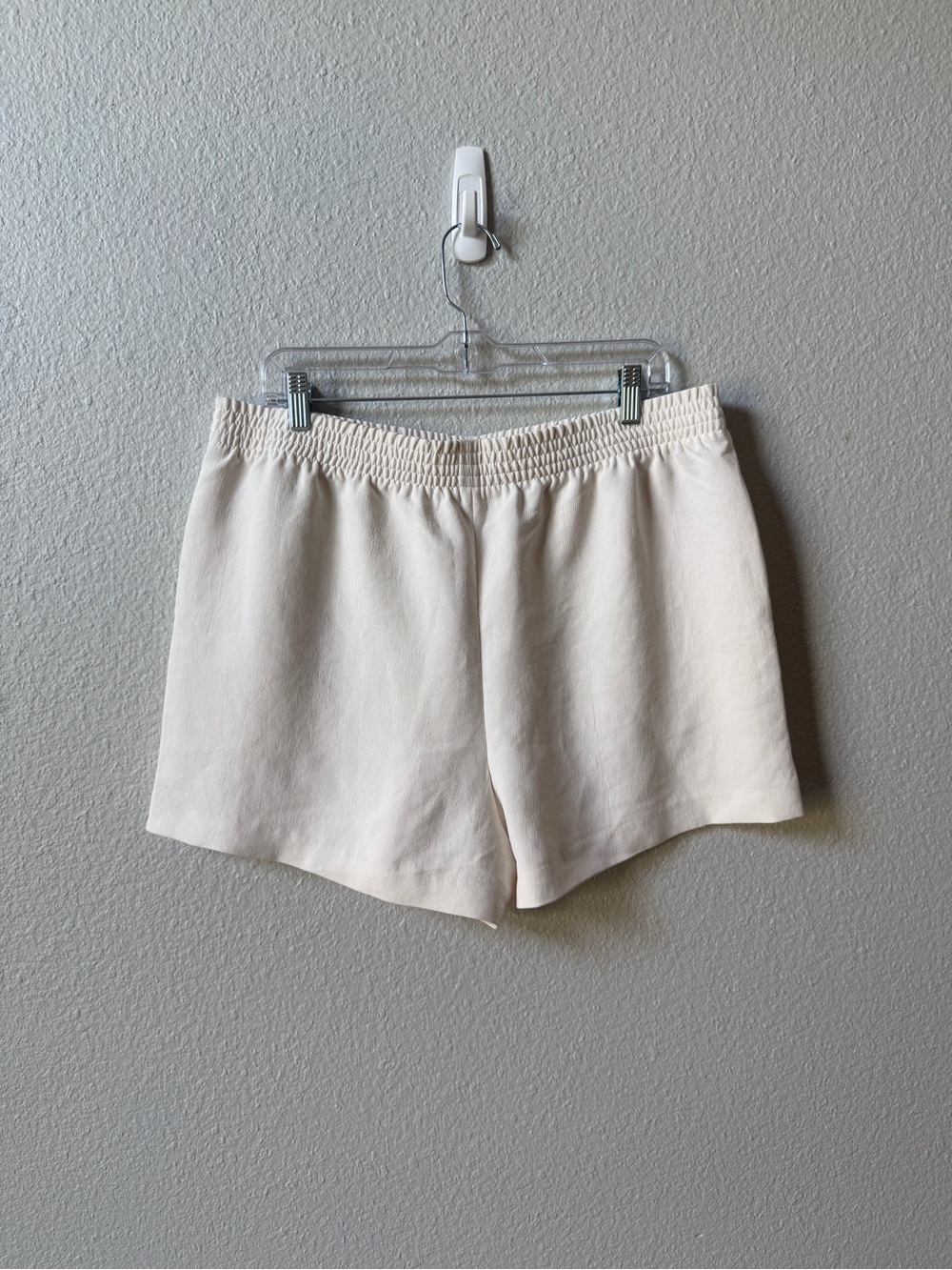 Wilfred Gelato Mini Short- Light Birch in Crepette - Picture 8 of 10